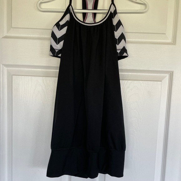 Lululemon No Limits Tank - Picture 3 of 3